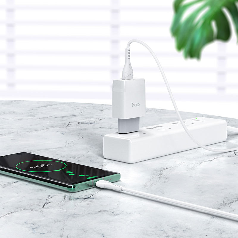 Мережевий зарядний пристрій Hoco C72Q Glorious QC3.0 18W (1USB-A) + кабель USB to Type-C - Зображення 4