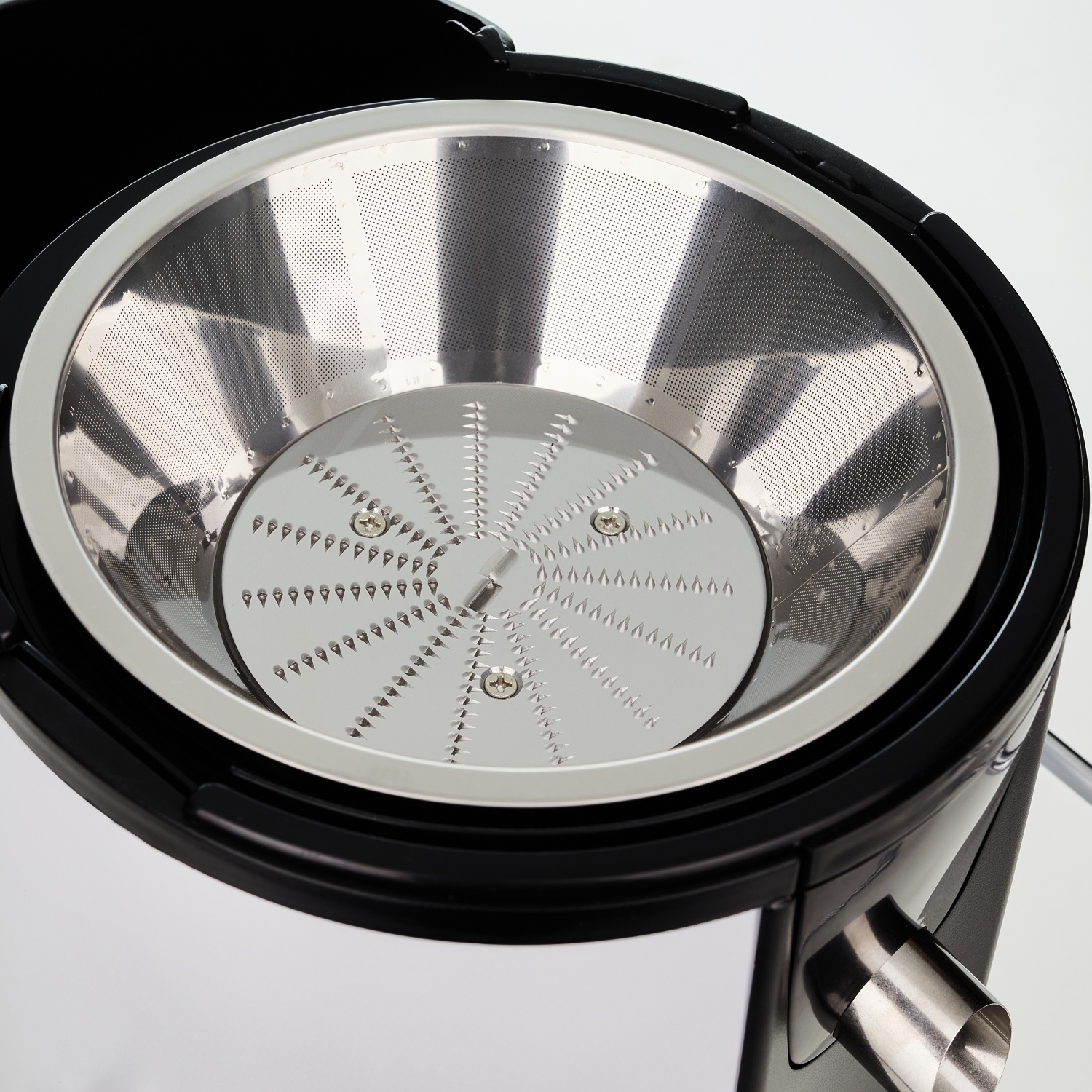 Соковитискач відцентровий Adler AD 4128 1000 Вт