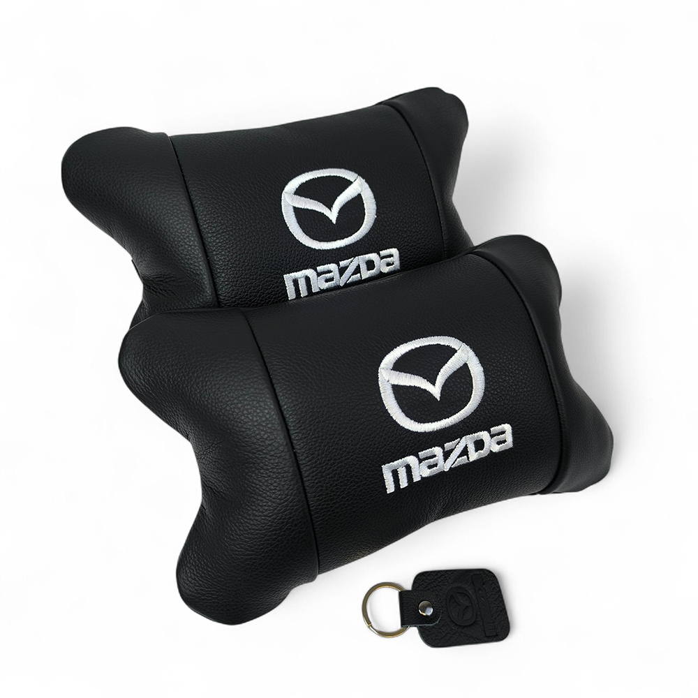 Набір шкіряних подушок Mazda з вишивкою логотипу та брелоком
