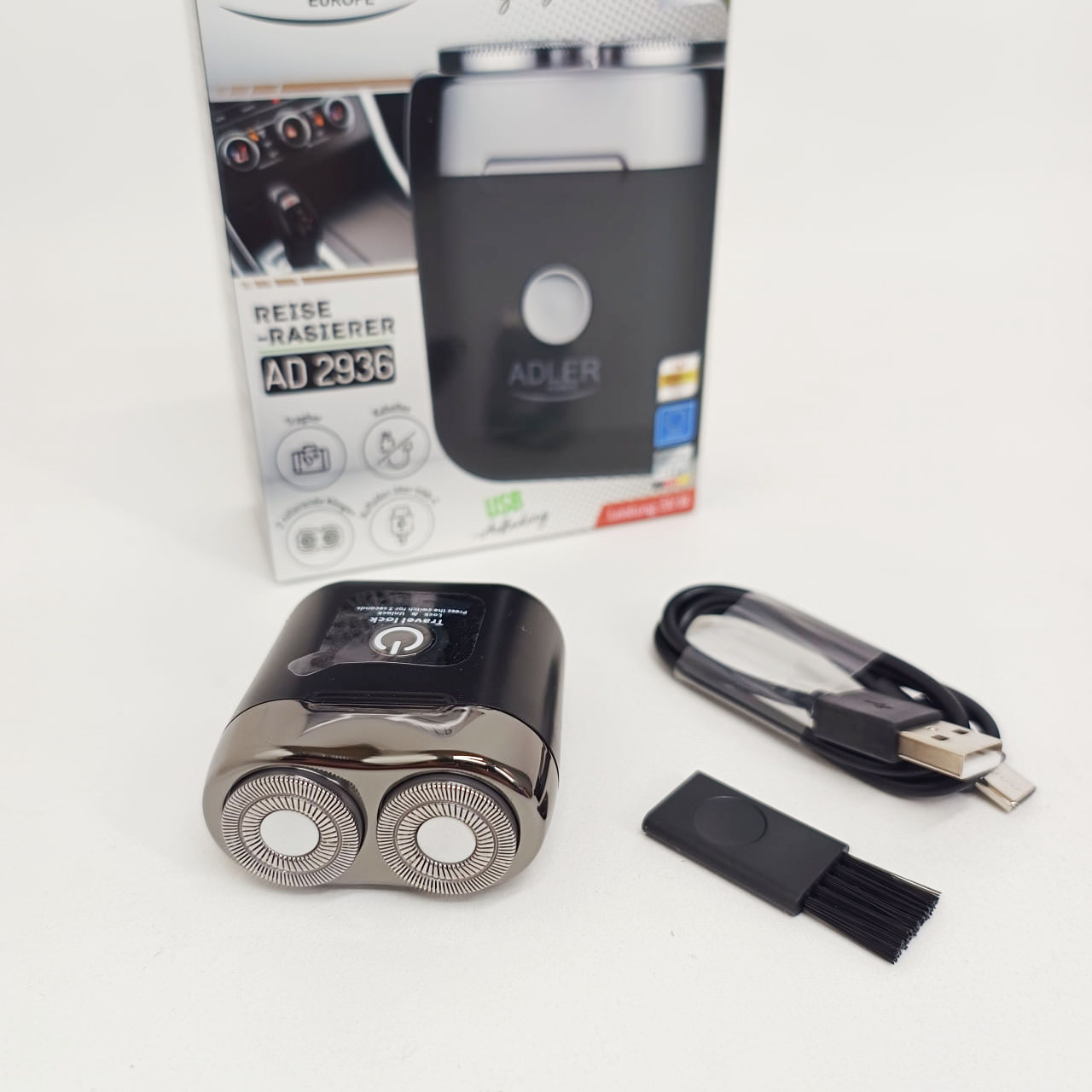 Бездротова бритва Adler AD 2936 USB чорна - Зображення 6