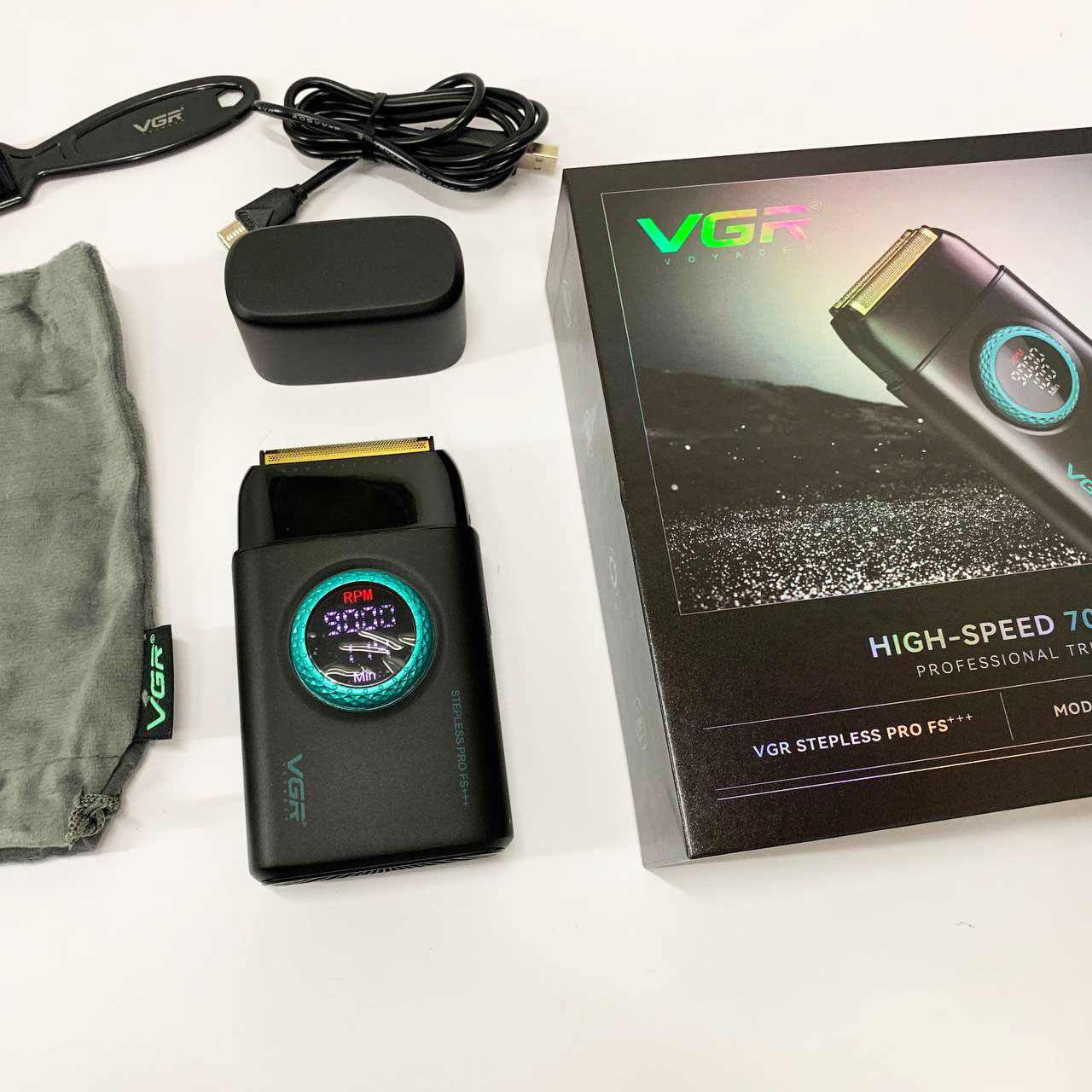 Електробритва VGR V-378 BLACK шейвер, подвійне лезо, регулювання потужності 7000-9000 RPM. Колір: чорний - Зображення 5