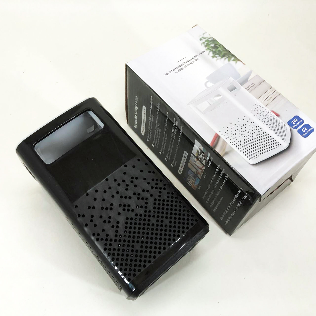 Лампа від комарів USB Bug Zapper Fly чорного кольору - Зображення 3