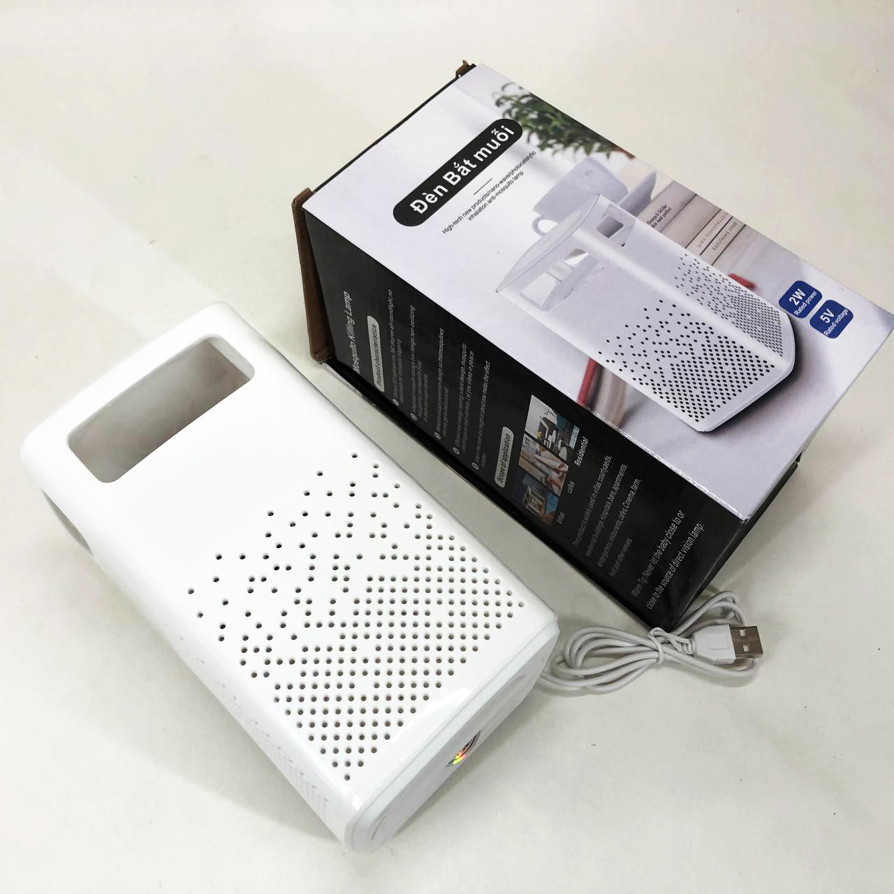 Лампа від комарів USB Bug Zapper Fly білого кольору - Зображення 3