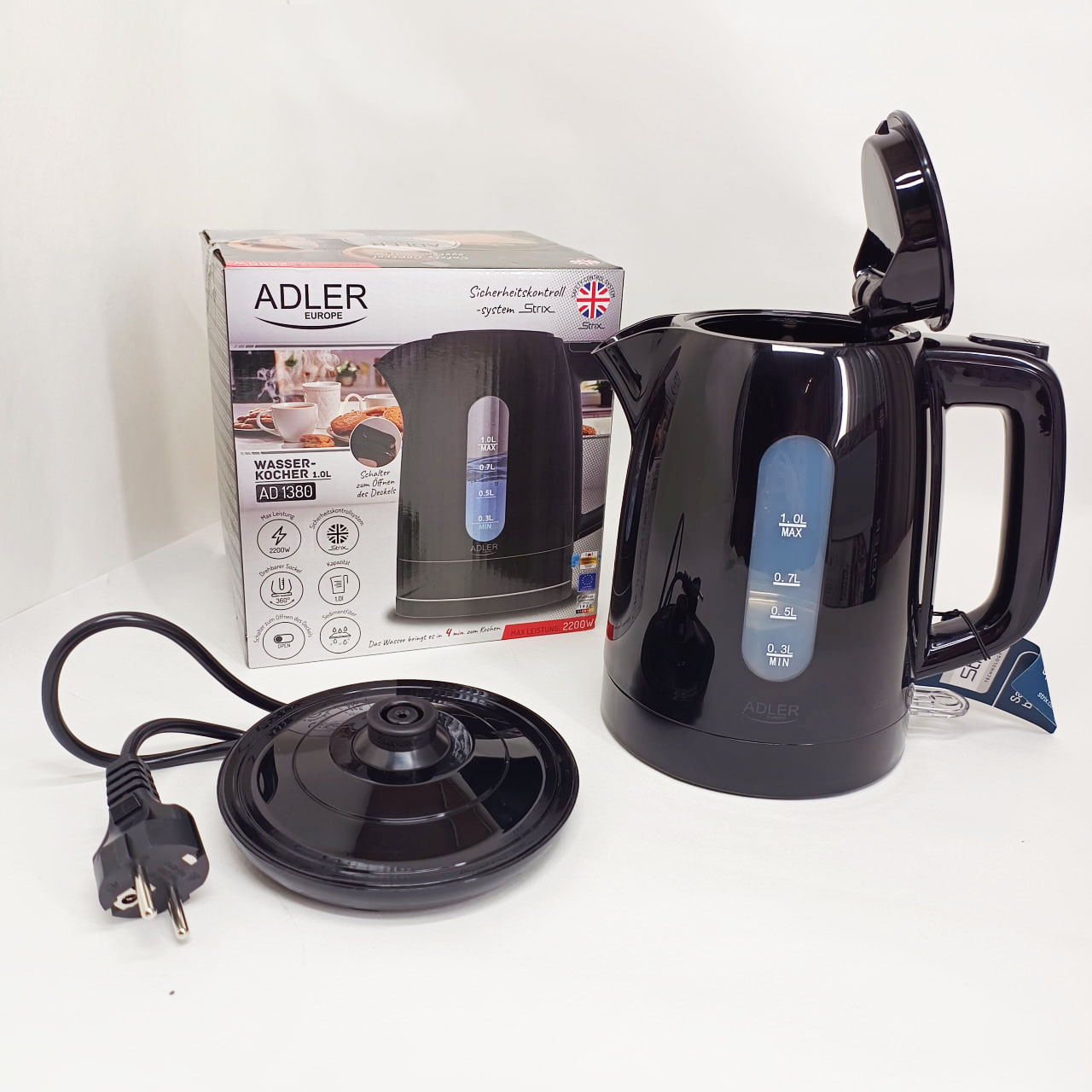 Електрочайник Adler AD 1380B 1 л 2200 Вт чорний - Зображення 2