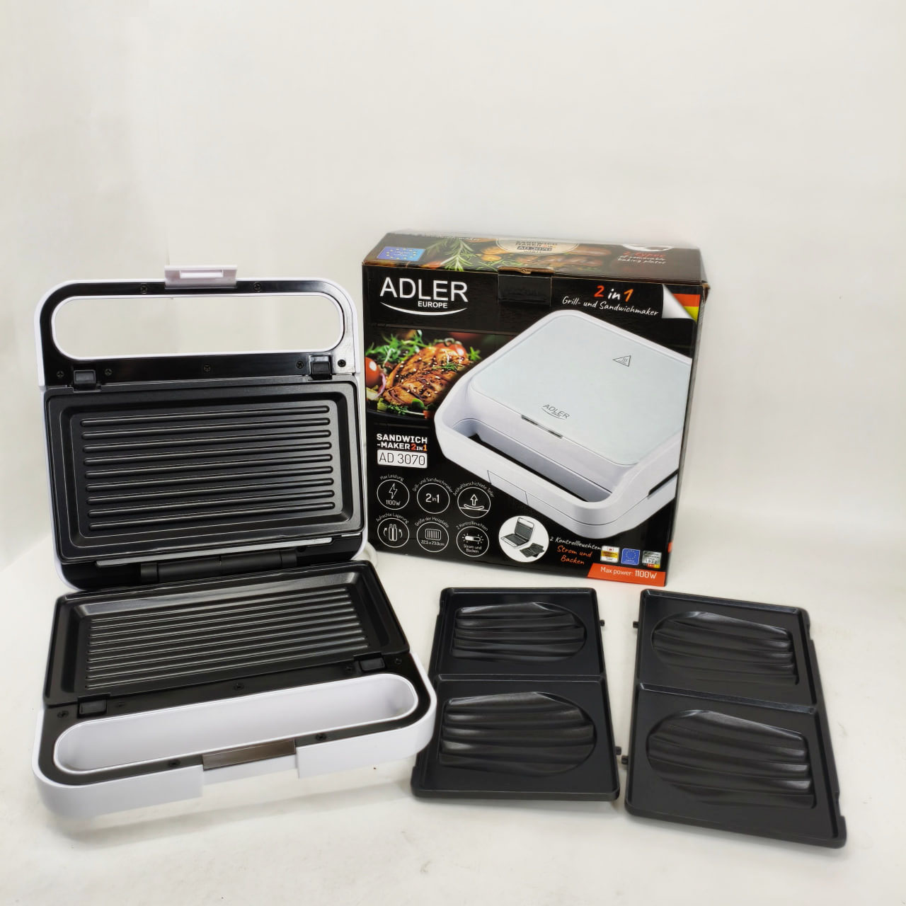 Бутербродниця Adler AD 3070 2в1 1100 Вт White