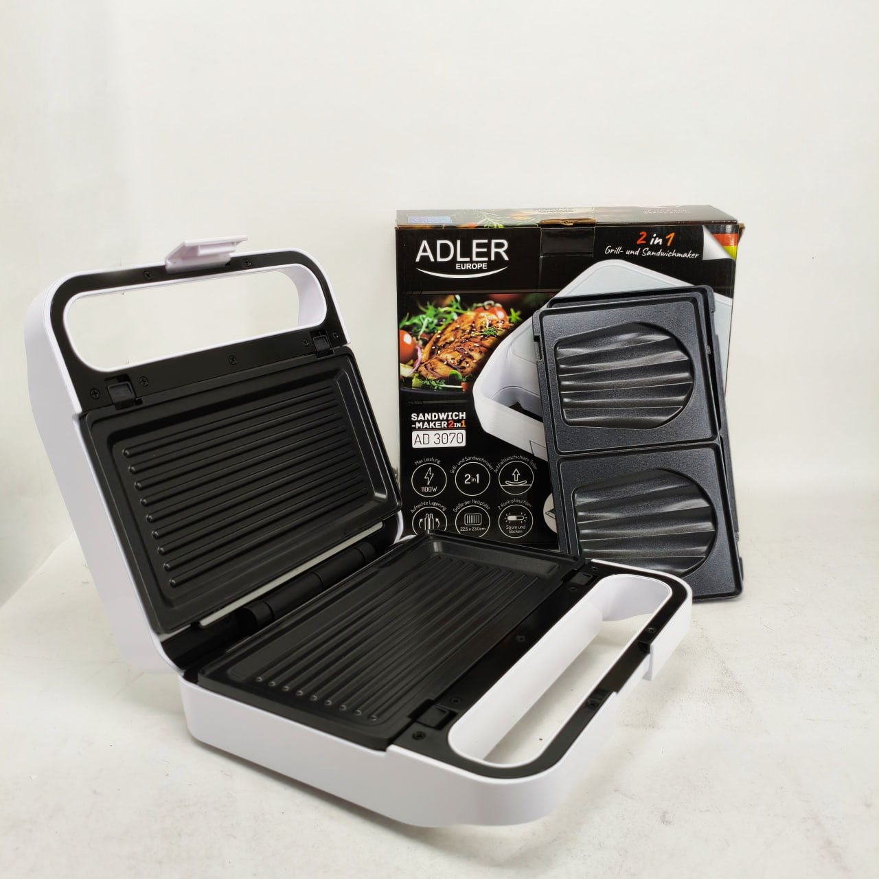 Бутербродниця Adler AD 3070 2в1 1100 Вт White - Зображення 6