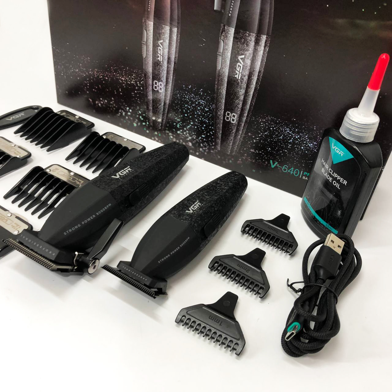 Набір для стрижки VGR V-640 акумуляторний Barber Combo PREMIUM чорного кольору - Зображення 2