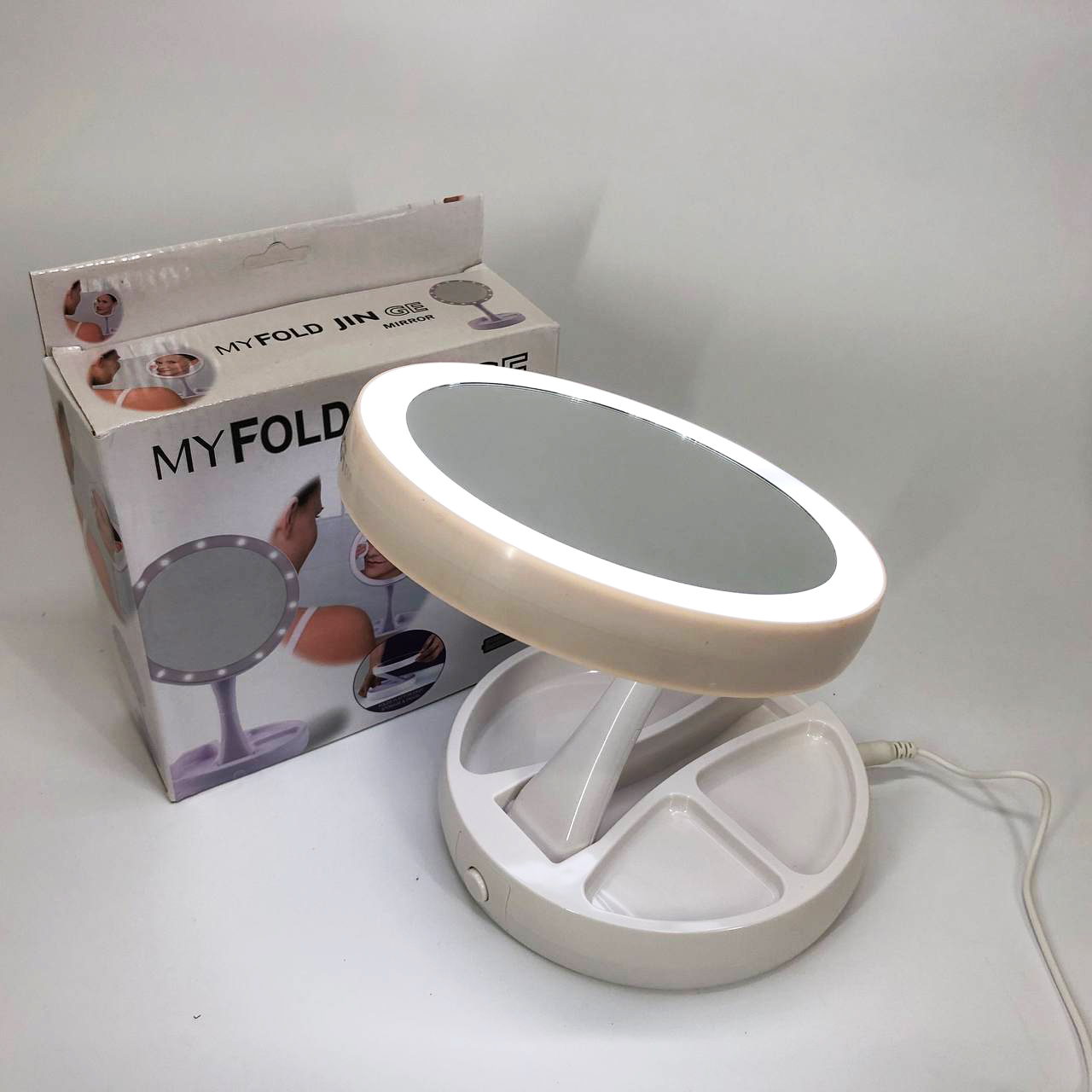 Складное зеркало для макияжа с Led подсветкой круглое увеличительное 10x My Fold Away Mirror. Цвет: белый - Зображення 2
