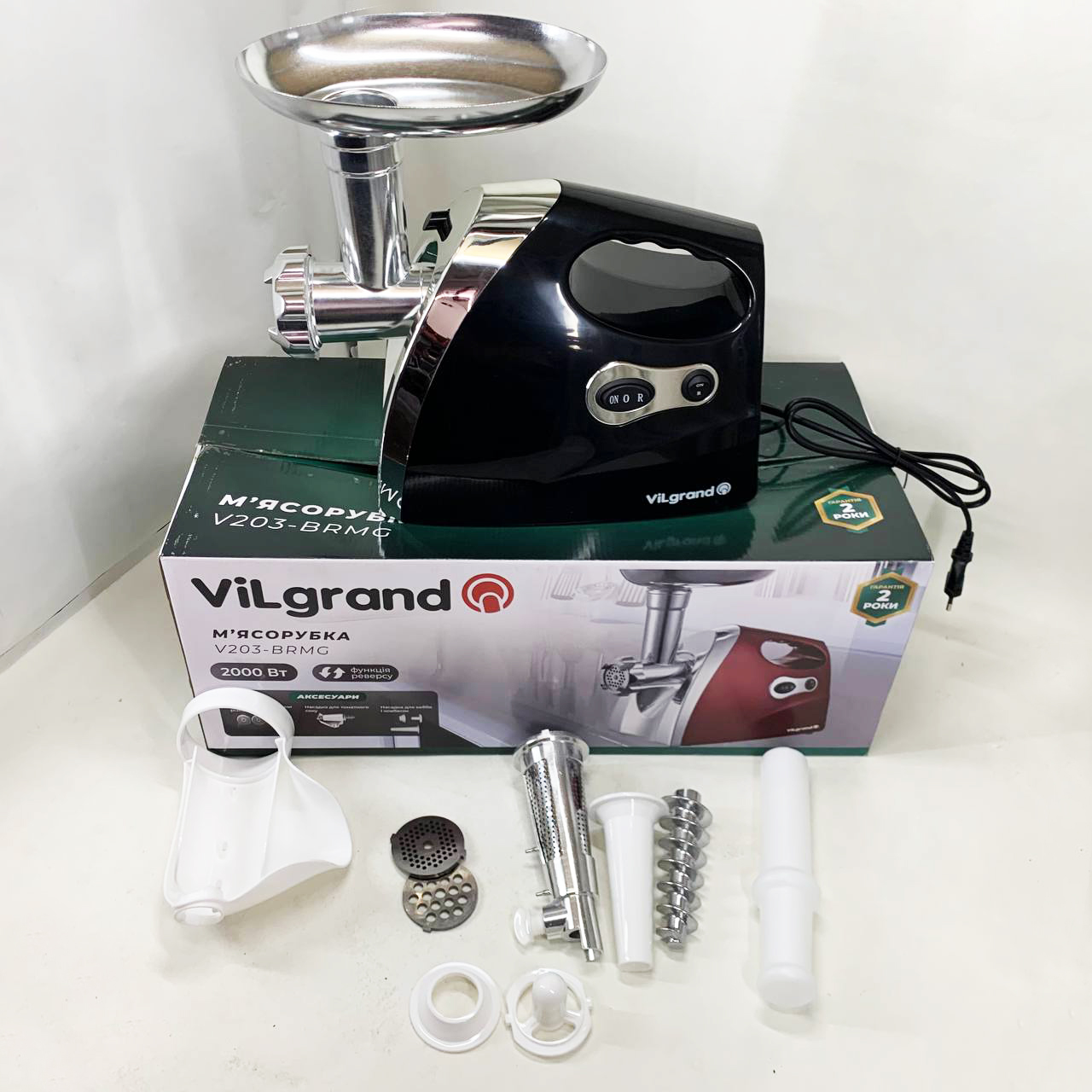 Електром'ясорубка ViLgrand V203-BRMG 2000 Вт чорна - Зображення 4