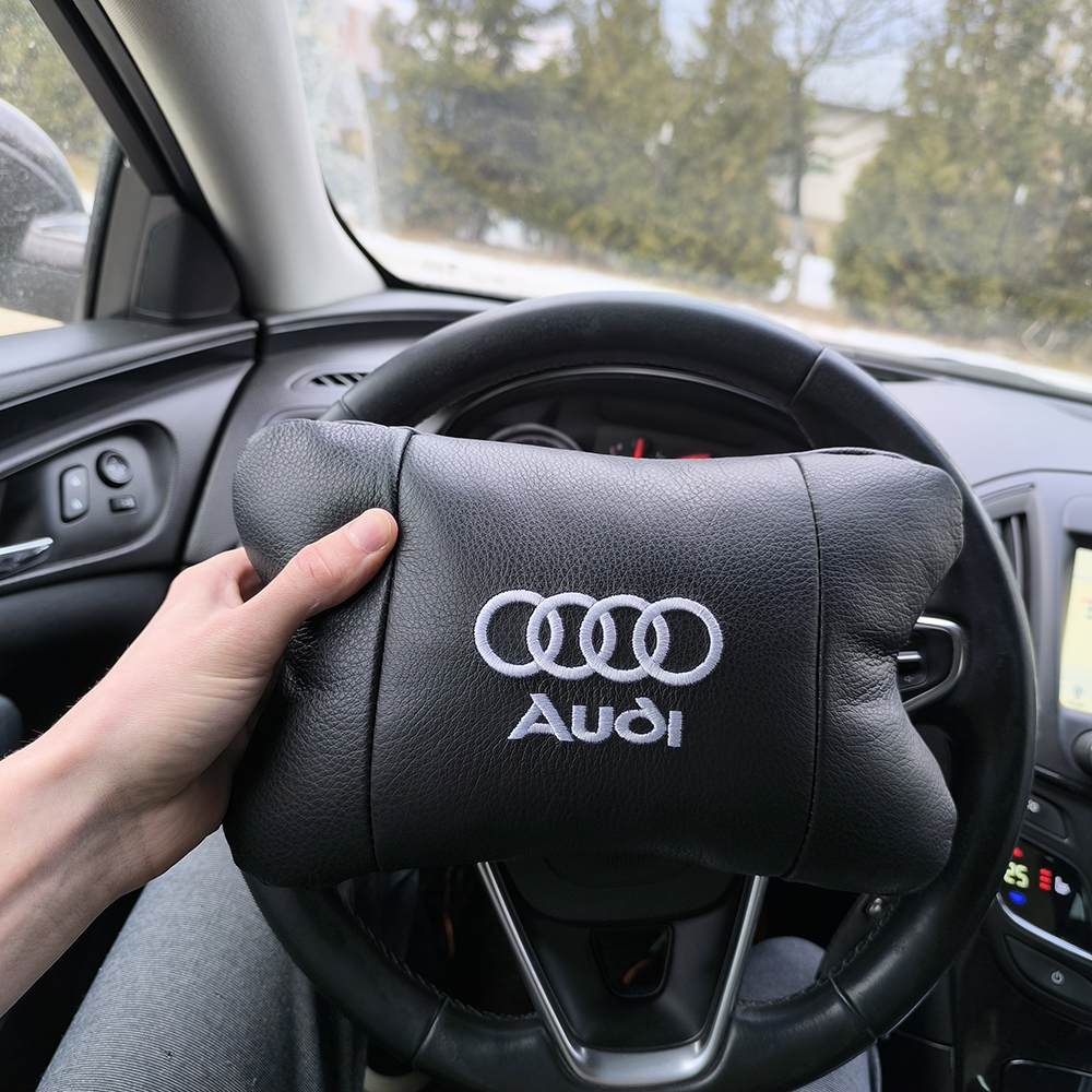 Автомобільна подушка для підголівника Audi з чорною натуральною шкірою - Зображення 2