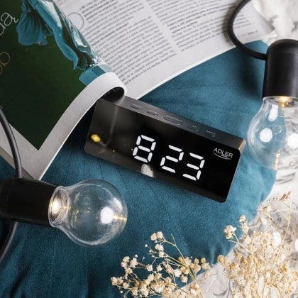 Настільний будильник Adler AD 1189 Black з термометром, LED-підсвіткою та USB живленням - Зображення 3