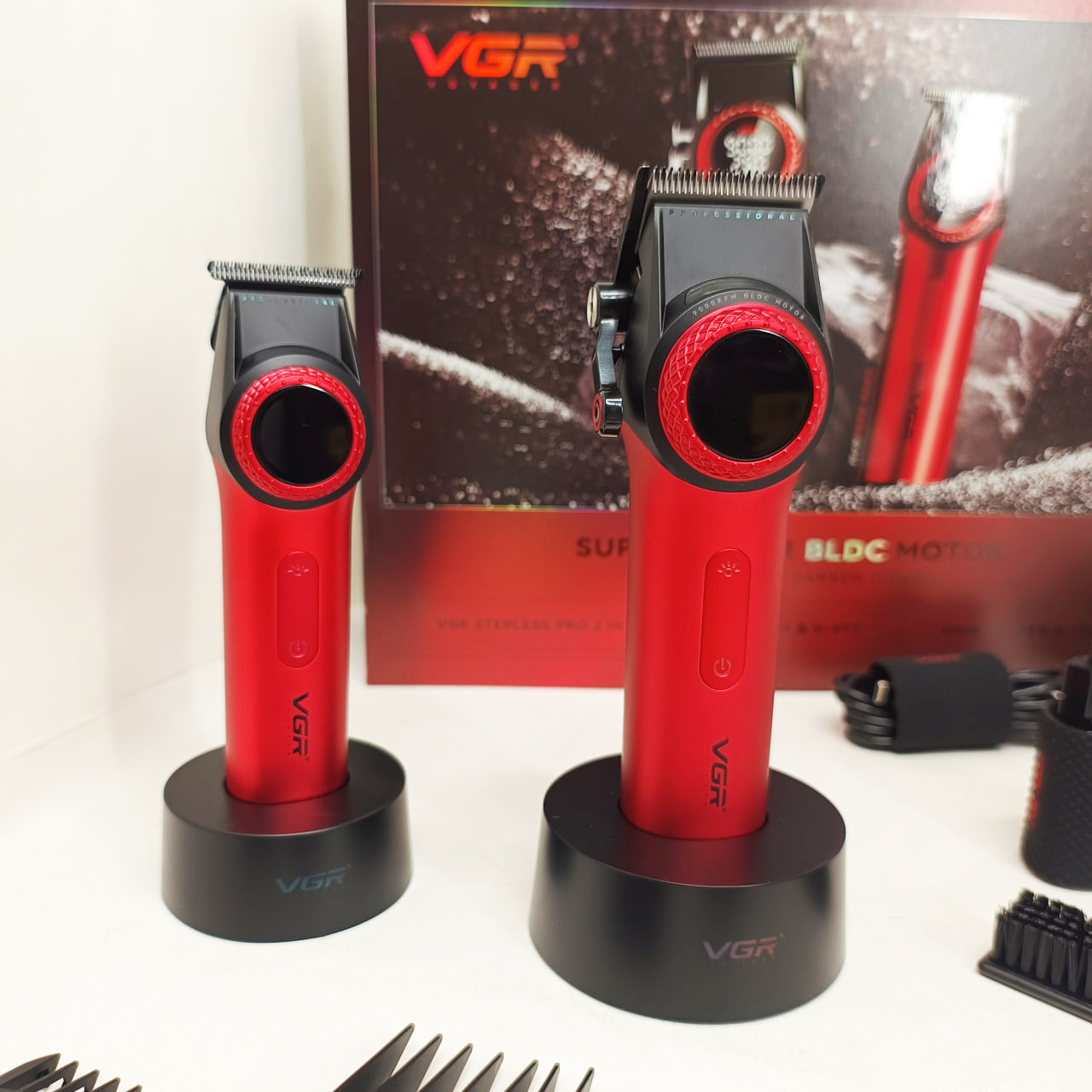 Набір VGR 2в1 V-001 V-977 RED акумуляторна машинка для стрижки та триммер червоний - Зображення 3
