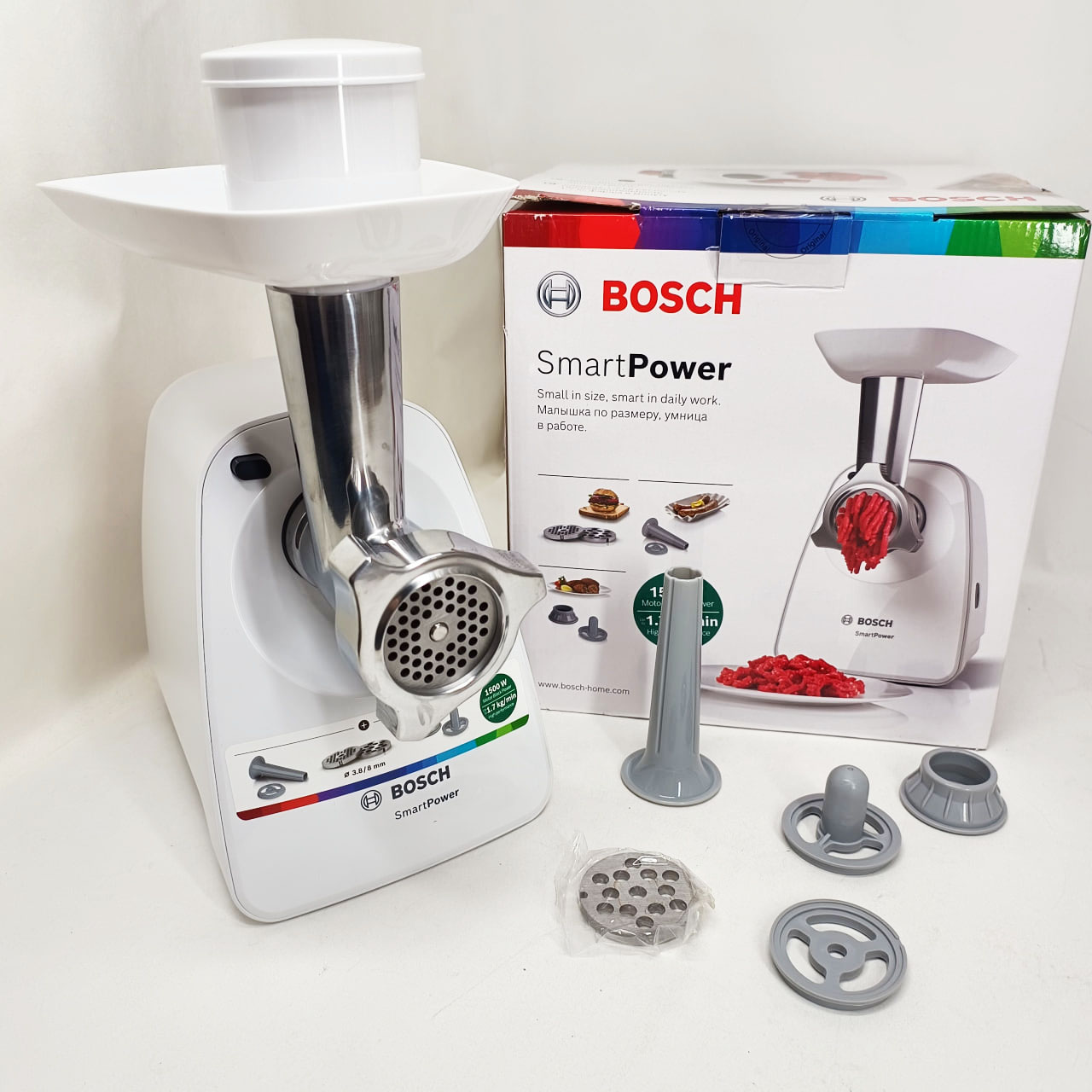 М'ясорубка Bosch SmartPower MFW2520W - Зображення 2